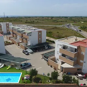 Apartman Village
